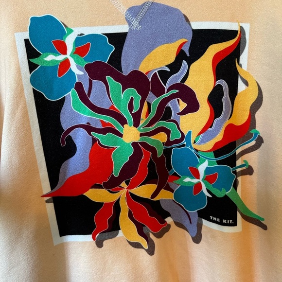 THE KIT NYC ART CROPPED NECKLINE SWEATER - Picture 5 of 8